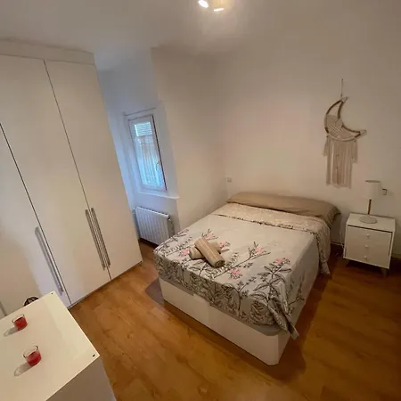 Toko Apartment